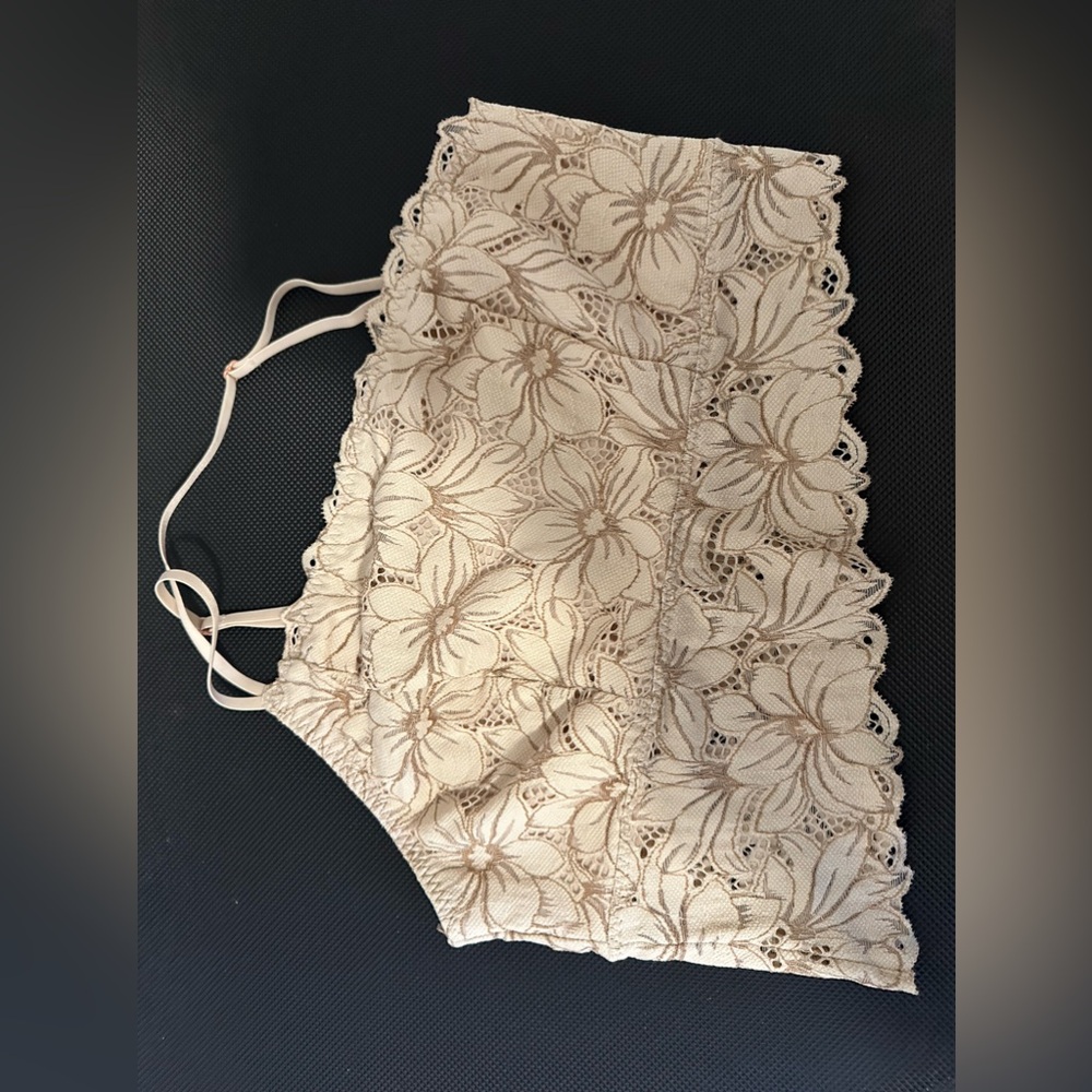 American Eagle Cropped top